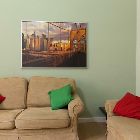 Beautiful Apartment In San Giovanni Close To Colosseo Rome Exterior photo