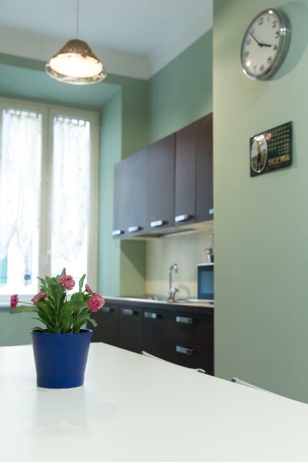 Beautiful Apartment In San Giovanni Close To Colosseo Rome Exterior photo