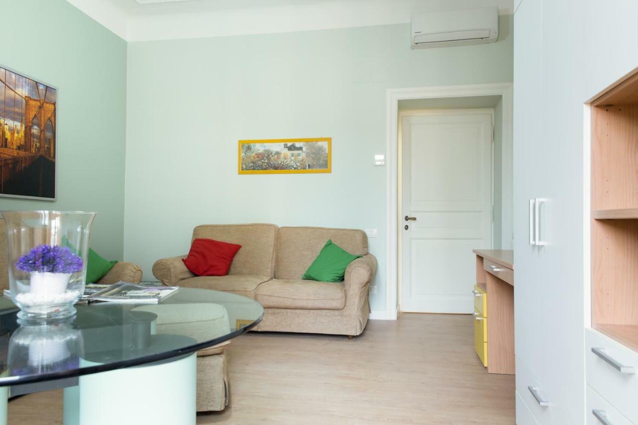 Beautiful Apartment In San Giovanni Close To Colosseo Rome Exterior photo