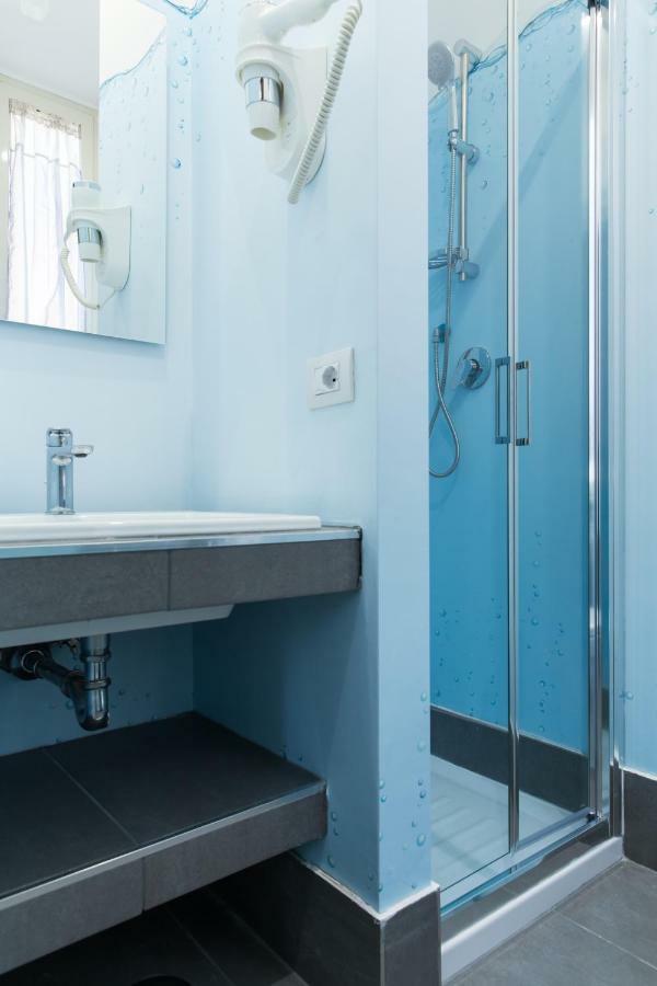 Beautiful Apartment In San Giovanni Close To Colosseo Rome Exterior photo